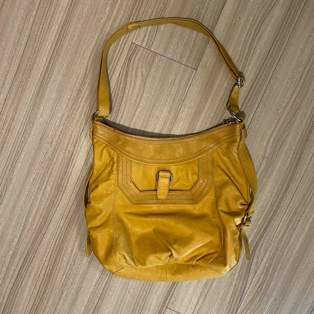 The Sak Yellow Leather Purse